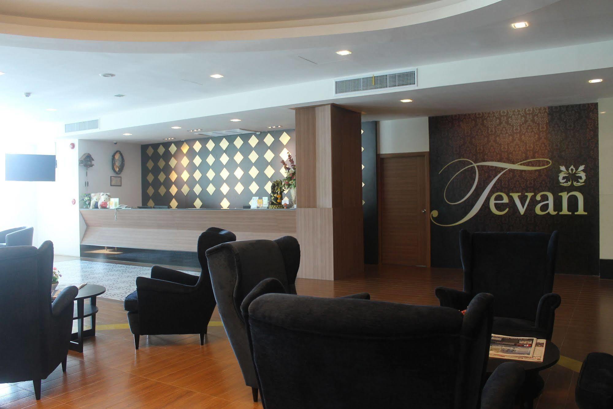 Tevan Jomtien Pattaya Bagian luar foto